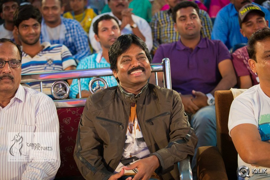 Chinnadana-Neekosam-Movie-Platinum-Disc-Function